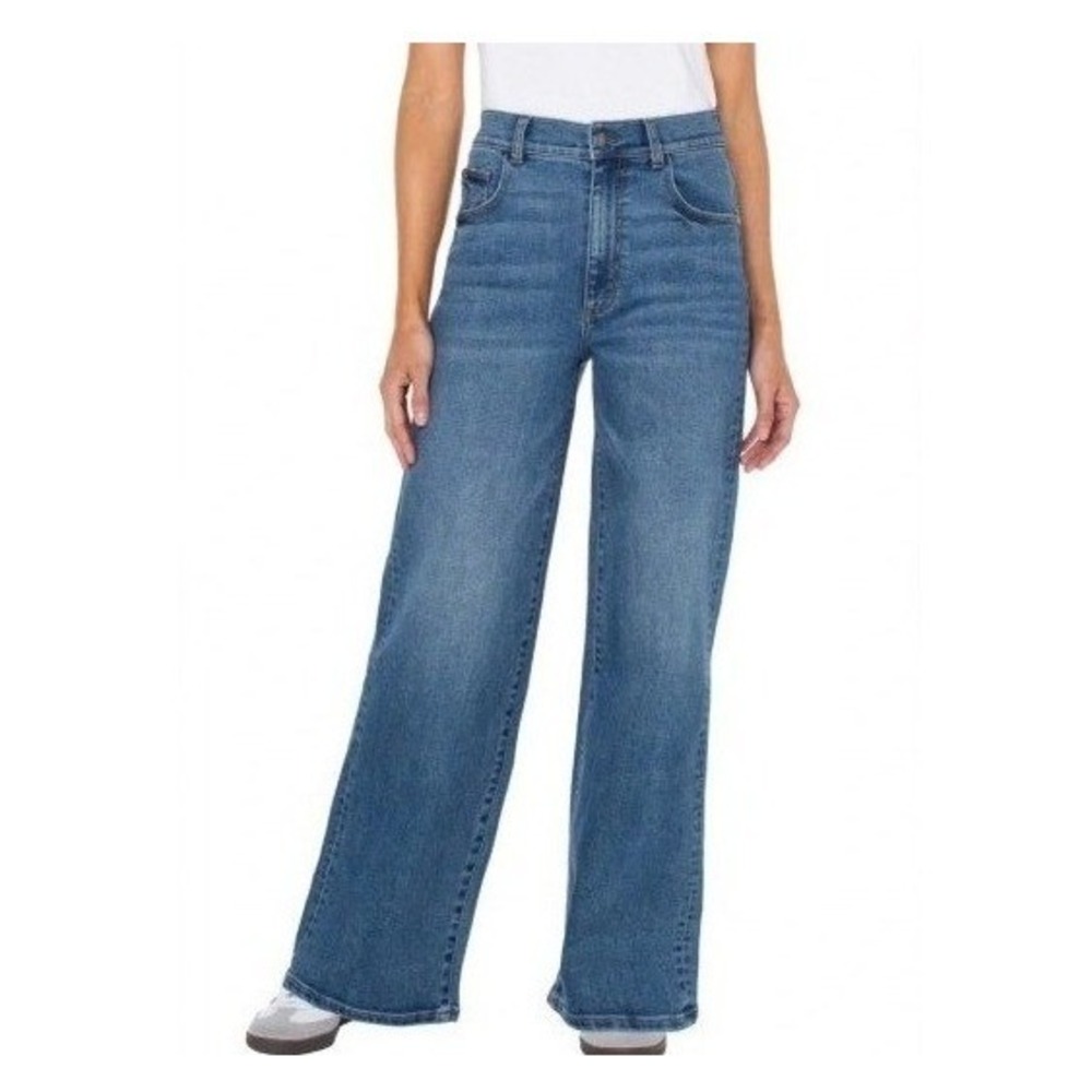 Well Worn High Rise Wide Leg Jeans Women Size 14 Medium Wash EUC